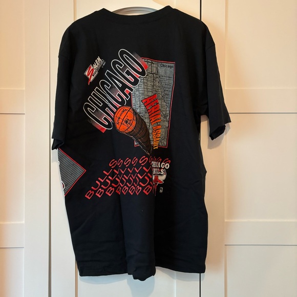 NWT VTG 1991 Chicago Bulls Single Stitch Tshirt - Picture 5 of 5